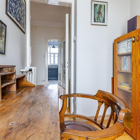 شقة Flat With Balcony And Bosphorus View In Beyoglu اسطنبول المظهر الخارجي الصورة